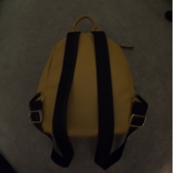Steve Madden Mustard Yellow Faux Leather BackpackGold Hardware Two Front Pockets - Picture 2 of 3